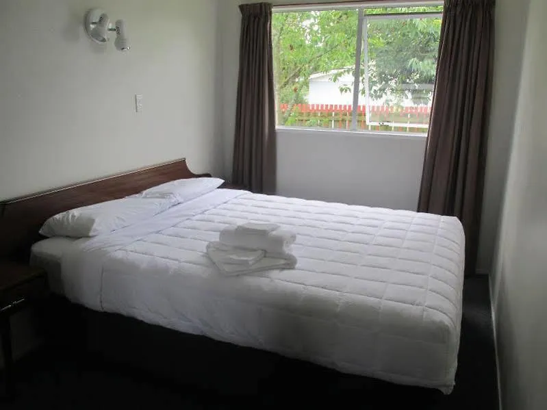 Cosy Cottage Thermal Holiday Park Rotorua 2*,